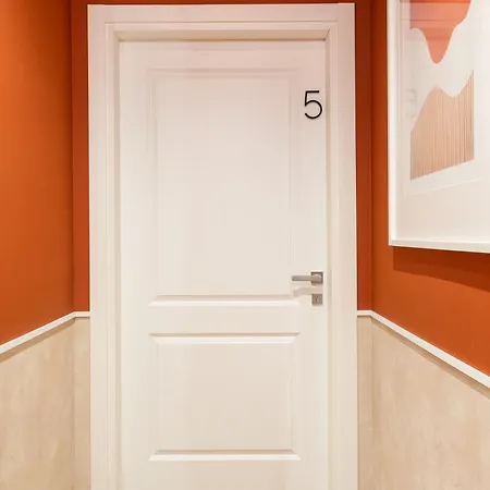 Elegantia Luxury Trastevere Rome